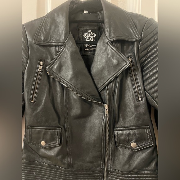 Leather Jacket - Picture 1 of 4